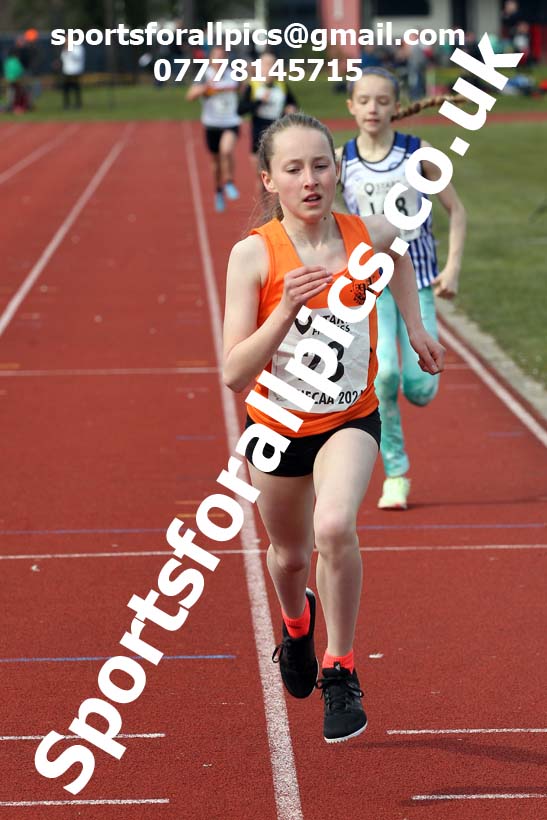 800 metres, 2021 NECAA Open Graded Meeting, Morpeth. Photo: David T. Hewitson/Sports for All Pics